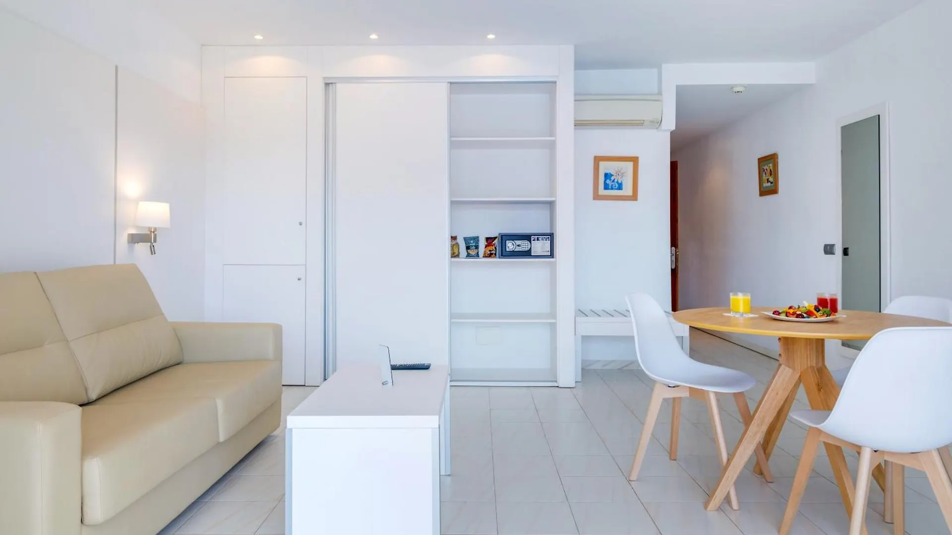 ****  Mar Hotels Alcanada 알쿠디아 항구 스페인