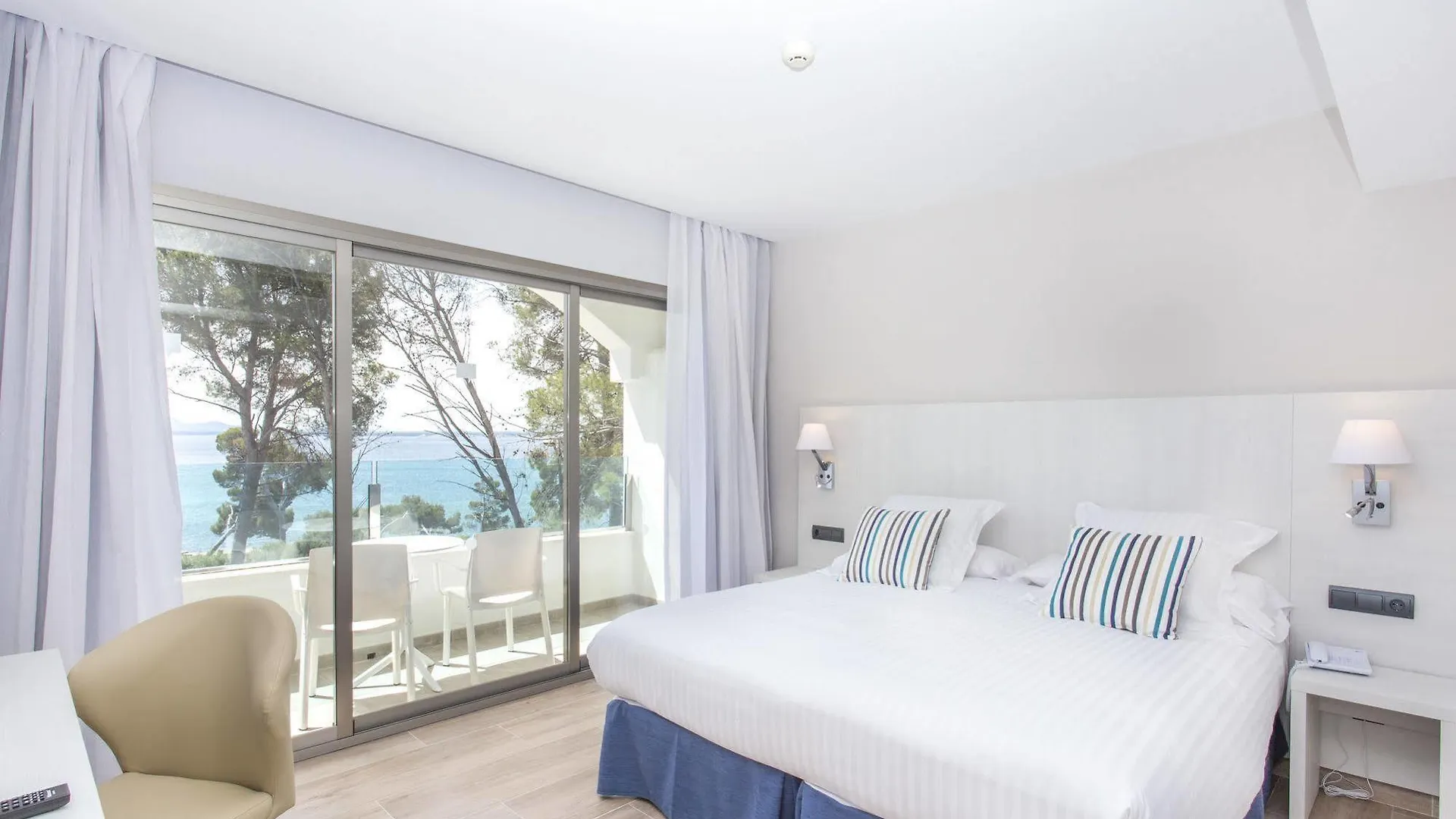 Mar Hotels Alcanada 알쿠디아 항구 스페인